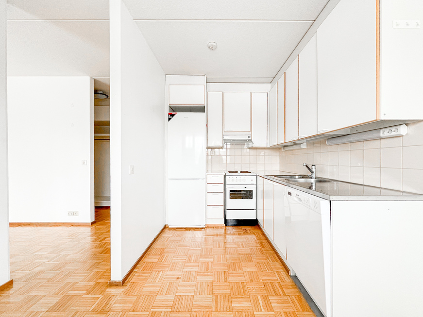 Läntinen Suursuonkuja 3 A 2